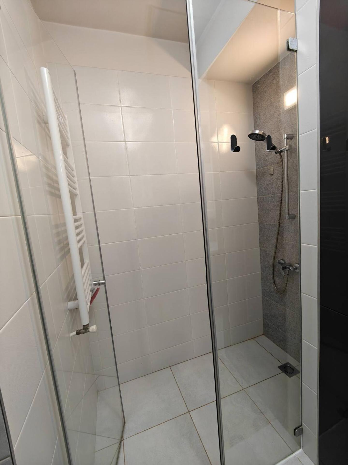 Park Lake Near Iulius Mall, Wi-Fi, Walk-In Showe Cluj-Napoca Exterior foto