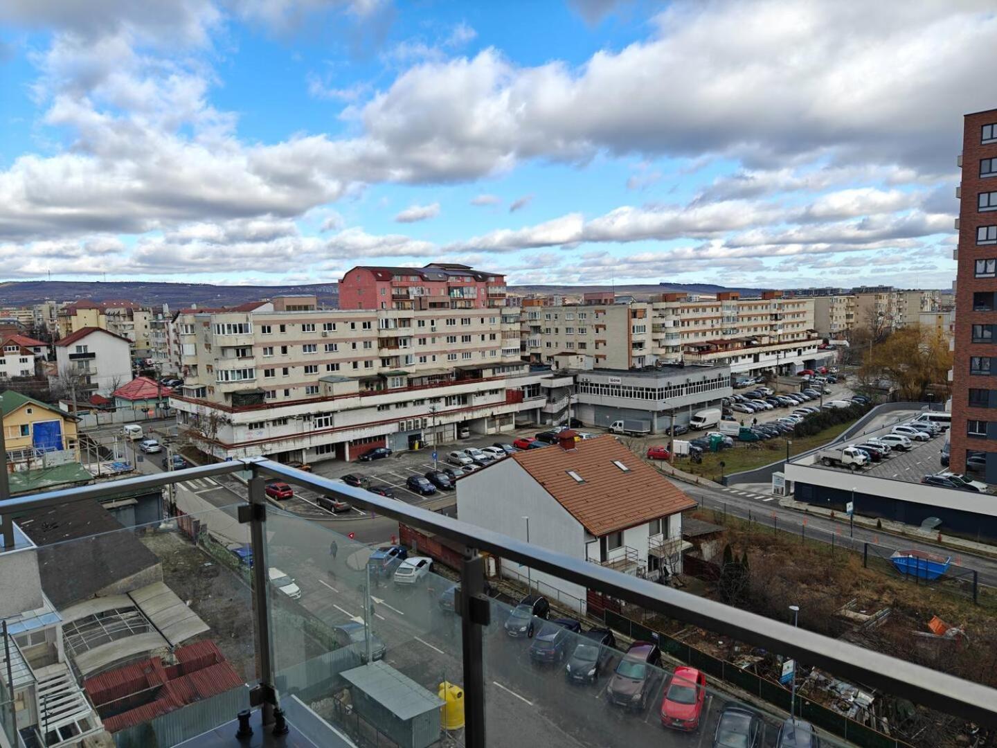 Park Lake Near Iulius Mall, Wi-Fi, Walk-In Showe Cluj-Napoca Exterior foto
